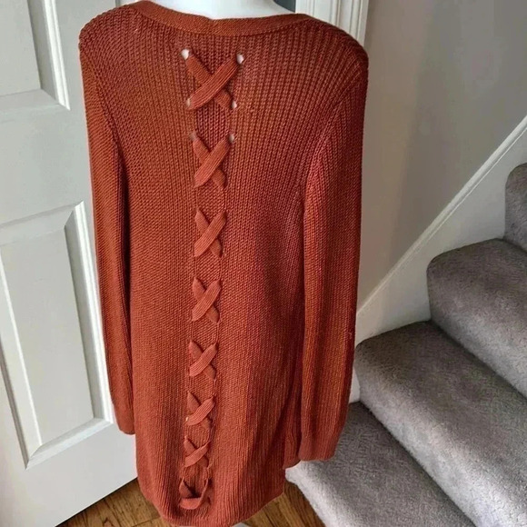 Size M Pinque Jamelya Back Detail burnt orange cardigan - Picture 3 of 6